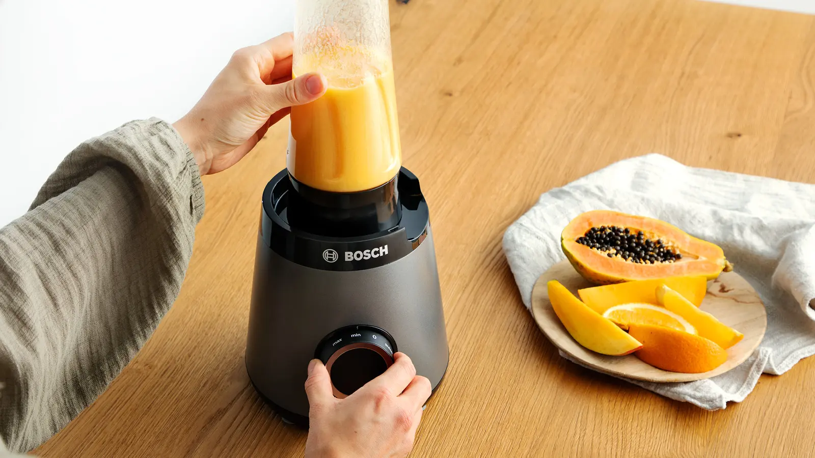 Serie 4 Blender VitaPower 1200 W Gümüş - Gorsel 7